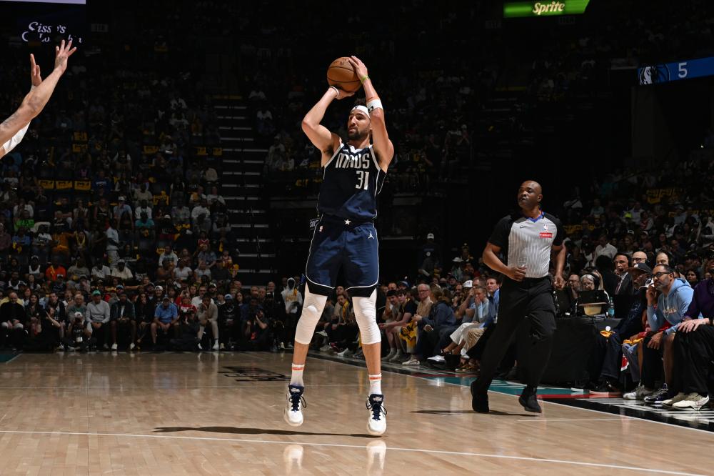 表现堪称亮 表现堪称亮