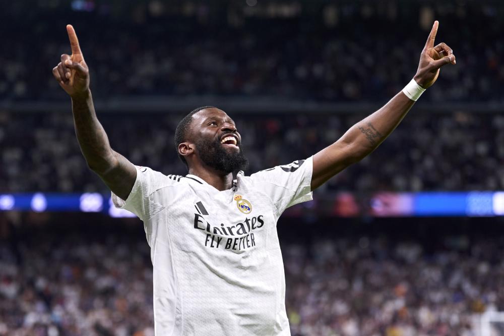 谁能突出重 谁能突出重